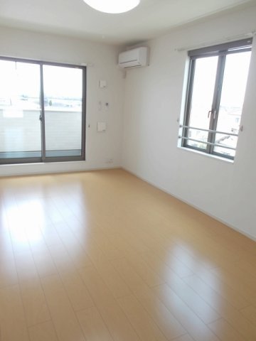 リバーサイド２の居間・リビング