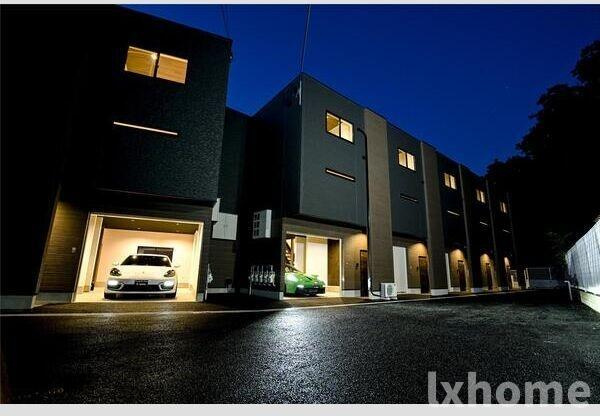 &Space茨木のエントランス|清潔なエントランスです