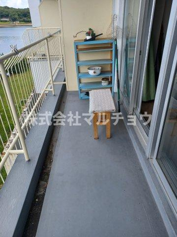 バイキング3号館のバルコニー|バルコニーからの眺めを楽しみながら食事をしませんか