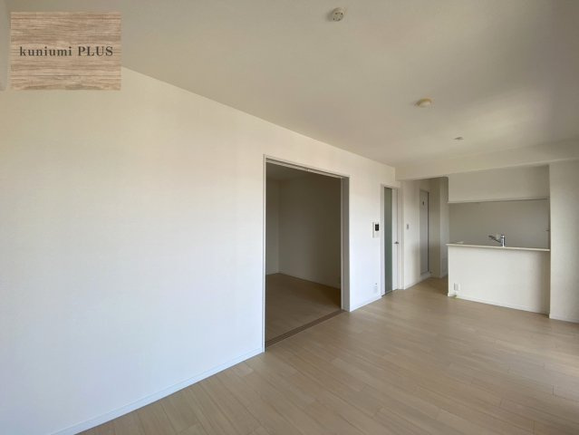 サンマンションアトレ太子橋の居間・リビング