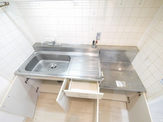 サンプラザ郡山のキッチン