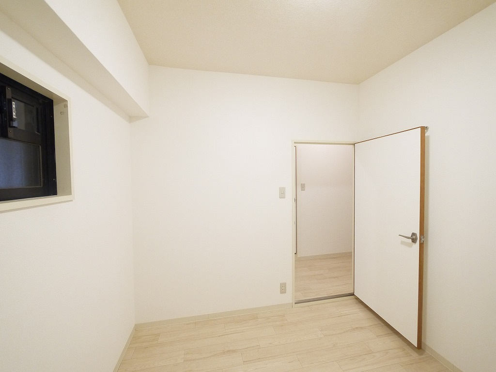 サンプラザ郡山の洋室