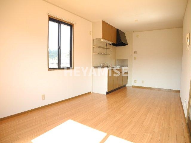 セジュールマイン A棟の居間・リビング