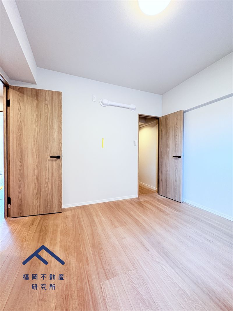 ライオンズマンション野間大池南の洋室