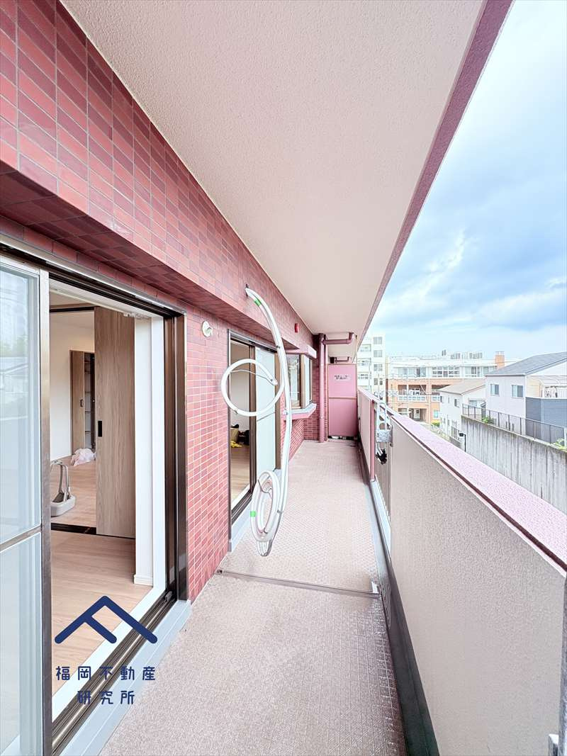 ライオンズマンション野間大池南のバルコニー