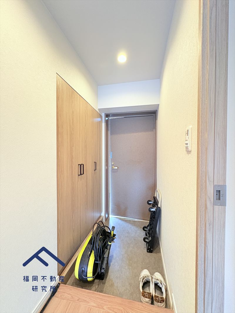 ライオンズマンション野間大池南の玄関