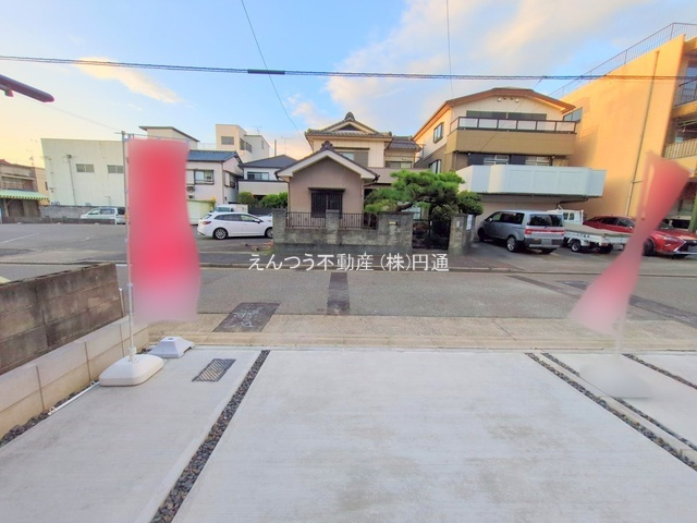 メルディア観音町の駐車場