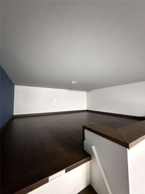 【寝室】 | アデライン