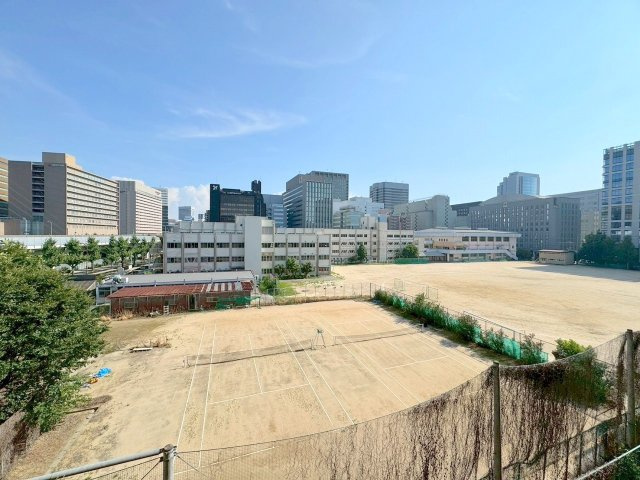 新大阪グランドハイツ1号棟の展望