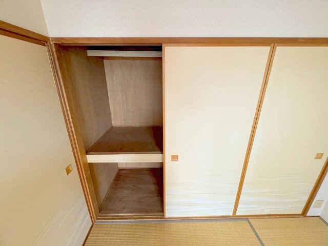 新大阪グランドハイツ1号棟の収納
