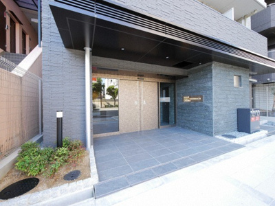 【エントランス】 | エスリード大阪上本町レジェーロ