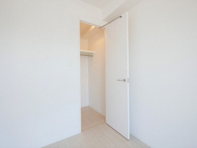 【収納】 | エスリード大阪上本町レジェーロ