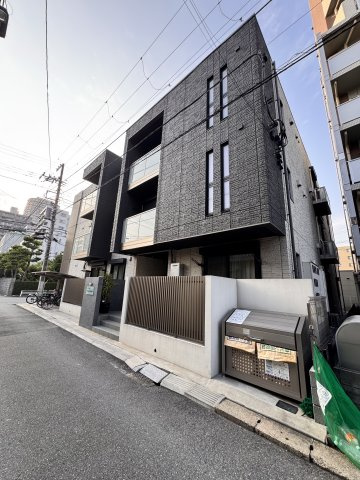 エクラージュ古宮の外観