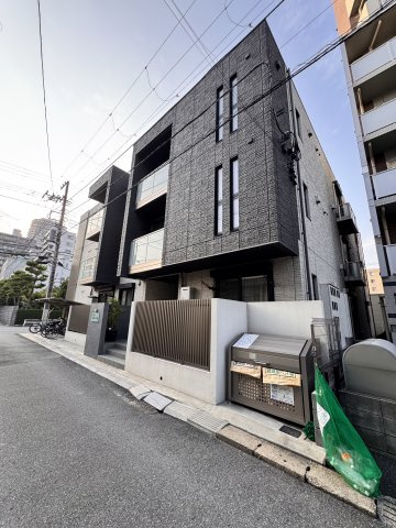 エクラージュ古宮の外観