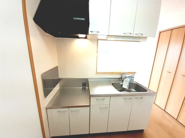 リバーサイド三城のキッチン