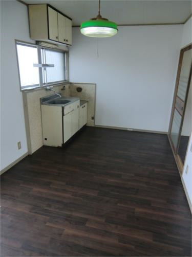 日吉ハイツA棟の居間・リビング|ゆったりとした居間です