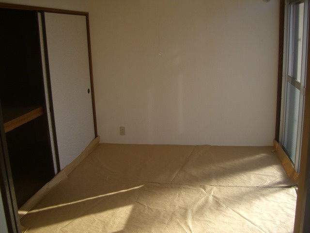 日吉ハイツA棟の洋室