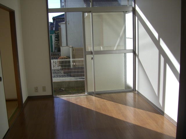 日吉ハイツA棟の洋室|洋室です