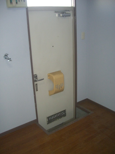 日吉ハイツA棟の玄関|玄関です