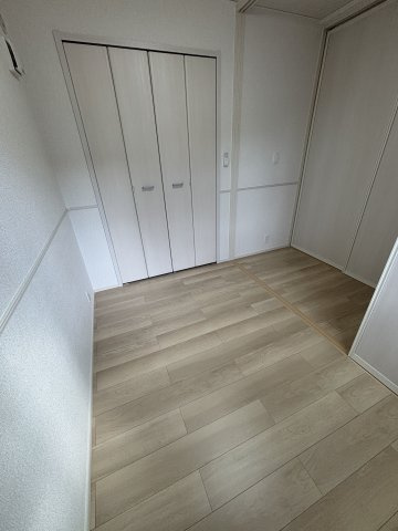 Ｌ－Ｆｒｏｎｔ　雅の洋室