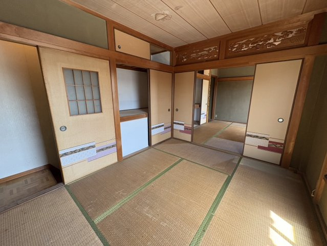 豊中市曽根西町3丁目　中古テラスハウスの和室|3階和室　【2025年8月22日撮影】