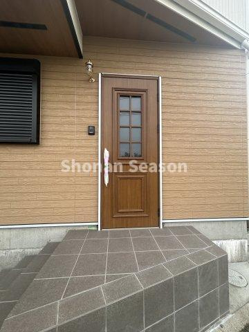 【玄関】 | 内覧の際には新生活をイメージしながら隅々までご覧くださいね♪