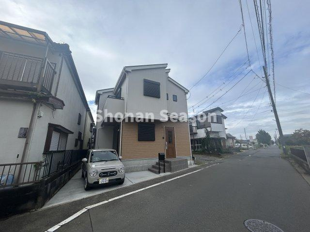 【外観】 | 厚木市の３LDK新築戸建◎
小学校・幼稚園・保育園が徒歩10分圏内で子育て世帯にもおすすめの立地です！