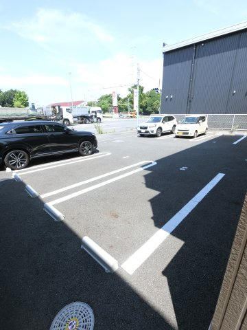 パークサイドSOGAの駐車場