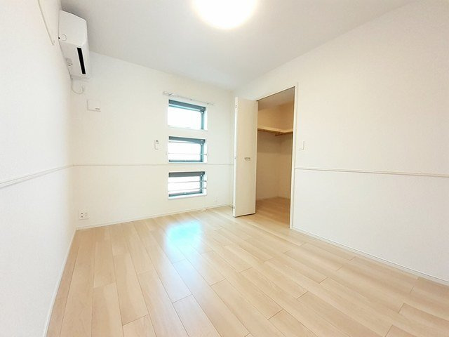 パインオークⅥの内装