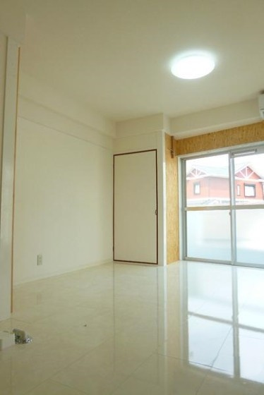 グランジュテ矢取【キャッシュバック対象物件】の居間・リビング|おしゃれな居間です