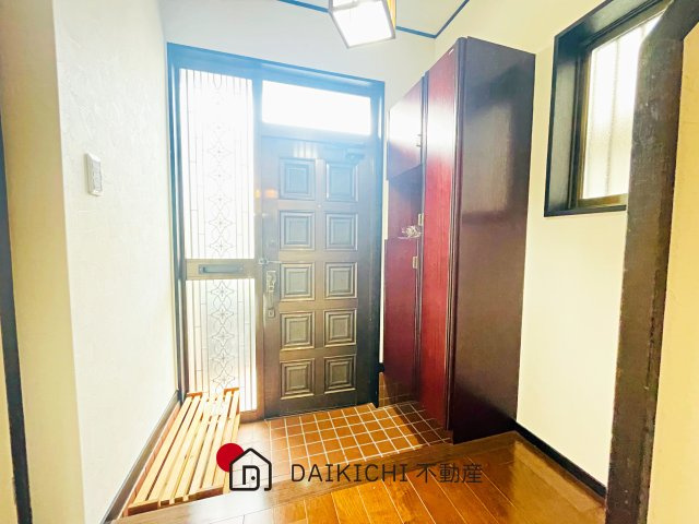 【玄関】 | 鴻巣市宮前　中古戸建