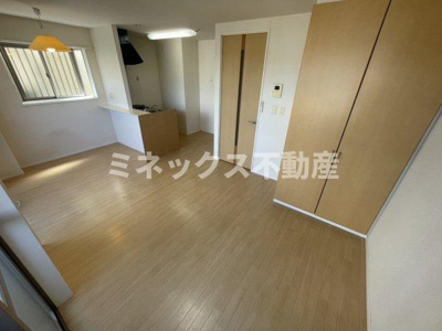 【居間・リビング】 | Calm ford