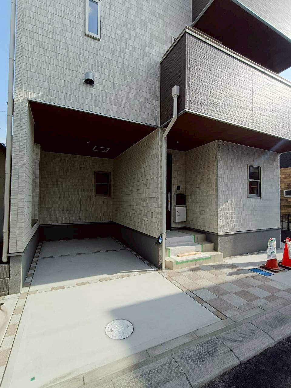 三郷市　幸房　新築戸建　　全1棟　の駐車場|駐車場があります