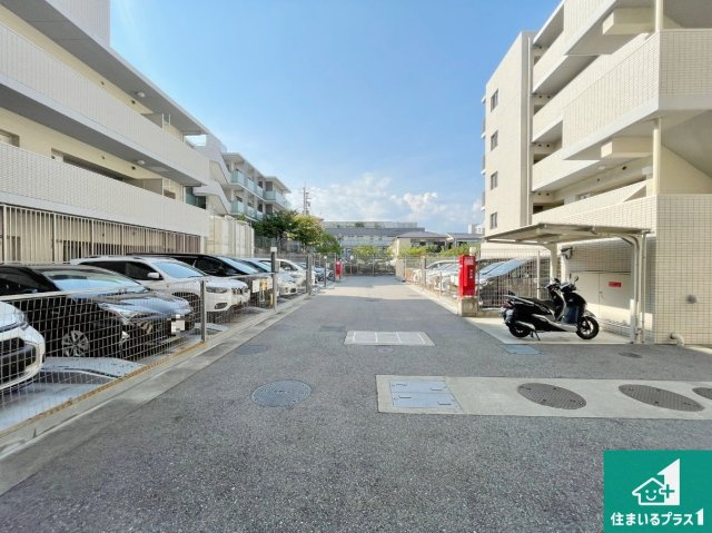 ブランズさくら夙川の駐車場|駐車スペース！