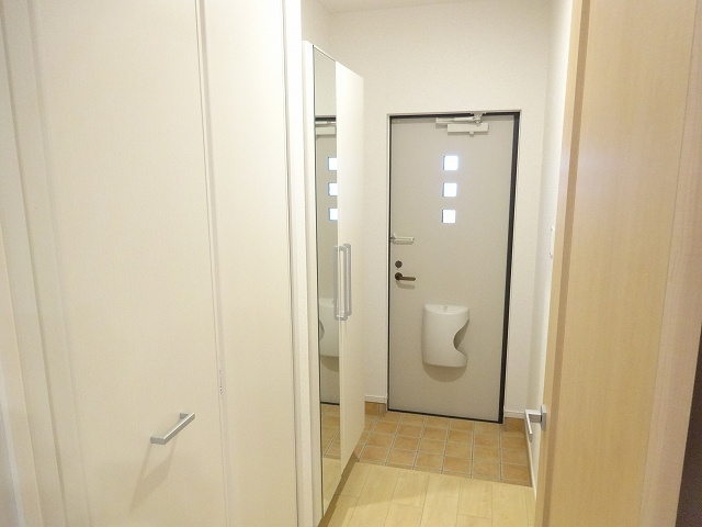 ラ・メール・デ・ゼトワールⅡの玄関