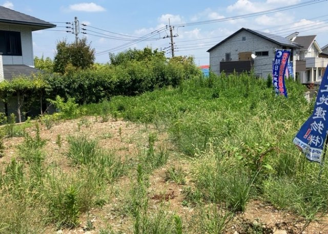 【外観】 | 土地購入を検討されている場合、境界杭がない状態で購入してしまうと境界確定測量をする必要があり、費用がかかります。購入の前に、売主、隣土地所有者立ち合いのもと境界を確定し境界杭を設置するのがベストです。