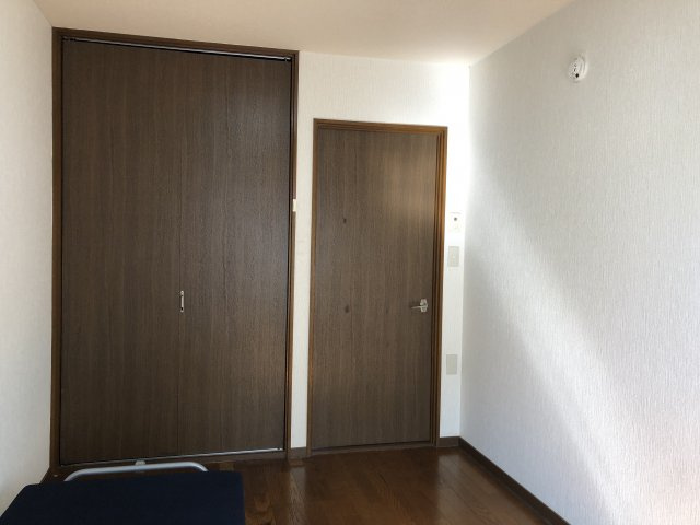 サニーヒル美原町の居間・リビング|ゆったりとした居間です