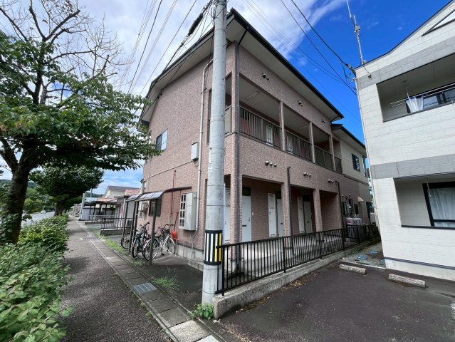 山形市上桜田4丁目12-12ハイツサクラの外観