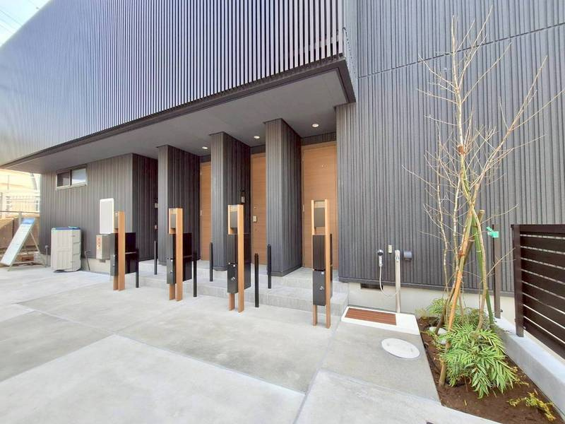 メゾン・ド・フレアのエントランス|★新築★旭化成ヘーベルメゾン★ペット飼育可能★