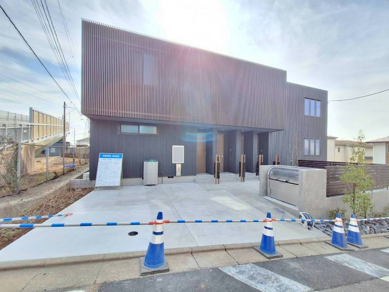 メゾン・ド・フレアの駐車場|★旭化成ヘーベルメゾン★ペット飼育可能★