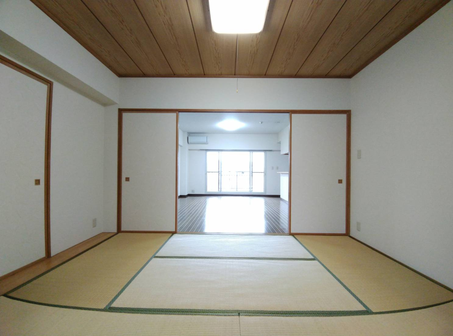 芦野マンションの内装