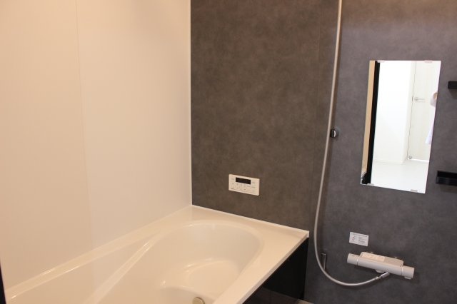 小倉南区下貫1丁目1期の浴室