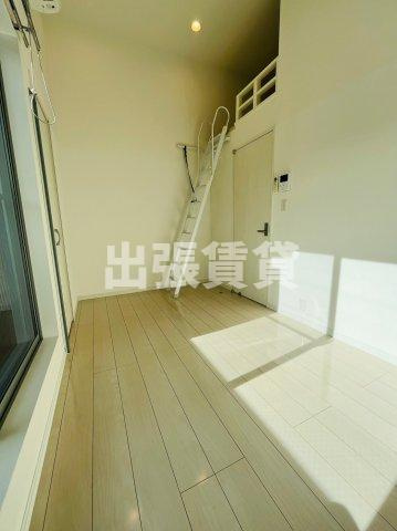 仲介手数料0円CLASSY　STYLEの居間・リビング