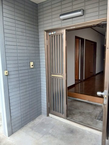 沢口町成川様貸家の玄関|玄関です