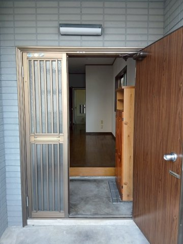 沢口町成川様貸家の玄関|玄関です