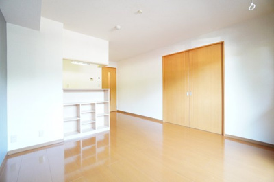 【居間・リビング】 | ガーデンパレス