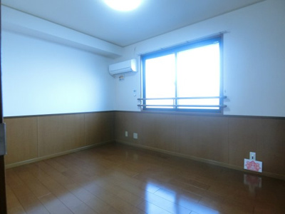 【洋室】 | マンマミーヤB棟