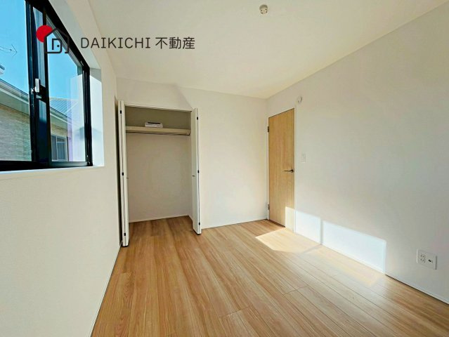 【洋室】 | 羽生市中岩瀬　GRAFARE　新築戸建　全3棟　3号棟