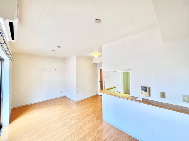 アスモ・グランデの居間・リビング|※別部屋参考写真