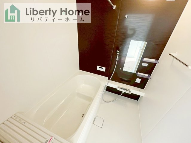 牛久市田宮町27期　新築戸建　の浴室
